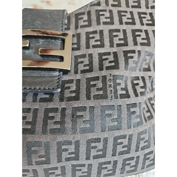 Authentic Vintage FENDI Zucca Shoulder Bag Black Canvas Leather Strap - Picture 3 of 16